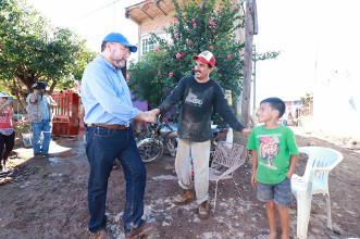 Congreso tambi&eacute;n le entra al apoyo de damnificados 