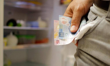 Para reactivar el mercado interno se requiere un salario m&iacute;nimo de 300 pesos diarios