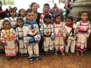 Hubo en Tepic concurso de trajes t&iacute;picos