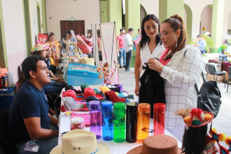 Respalda INJUVE a emprendedores nayaritas