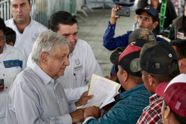 To&ntilde;o tendr&aacute; siempre mi apoyo: L&oacute;pez Obrador