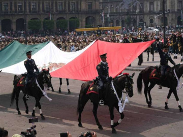 El ideal revolucionario sigue en pie de lucha
