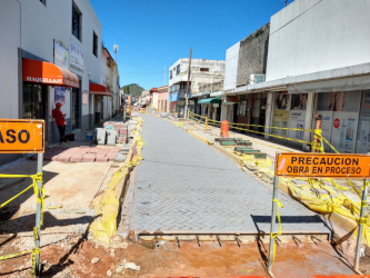 Promete gobierno en ocho d&iacute;as abrir a la circulaci&oacute;n restantes 21 calles rehabilitadas en Tepic