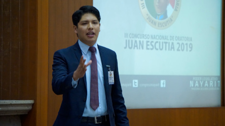 Cumple 31 a&ntilde;os el concurso estatal de oratoria Juan Escutia