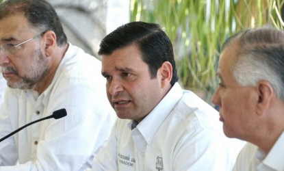 En Nayarit el gobernador Echevarr&iacute;a intenta evitar muertes por la pandemia