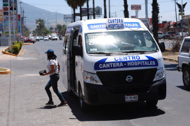 Para su seguridad, personal de Salud tendr&aacute; transporte especial a centros de trabajo