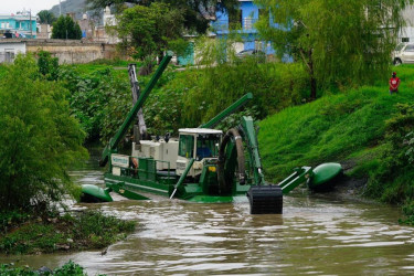 En m&aacute;s de siete kil&oacute;metros se har&aacute; desazolve al r&iacute;o Mololoa 