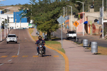 Con millonaria inversi&oacute;n rechazada, gobernador inaugura moderna avenida en Tepic