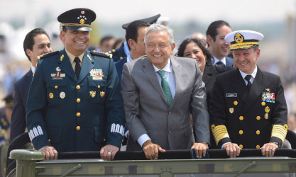 La jerarqu&iacute;a militar apoya al presidente L&oacute;pez Obrador