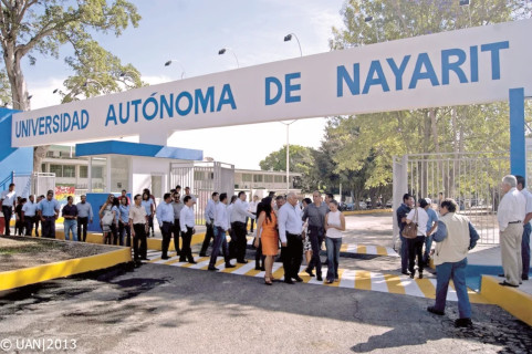 La universidad (UAN) en extinci&oacute;n por inanici&oacute;n financiera	