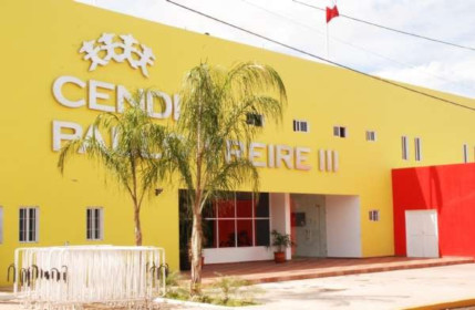 La derecha de la SEP impide que AMLO le cumpla a los CENDIS del PT