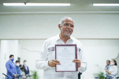 El doctor Navarro es gobernador electo 