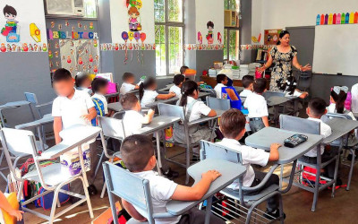 Urge que se reanuden las clases presenciales a la voz de ya