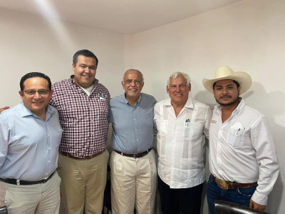 Beneficios al campo nayarita, propuesta de Navarro al secretario de Agricultura