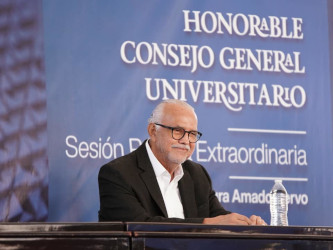 Como universitario, Navarro siente serio compromiso con la UAN