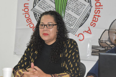 Cobardes quienes a periodistas atacan