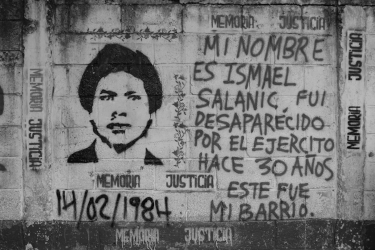 Un da&ntilde;o colateral nada m&aacute;s por ser joven en la d&eacute;cada de los 70