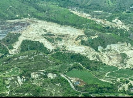 Obtener el m&aacute;ximo de ganancias, sin importar el deterioro ambiental
