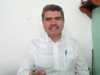 Se intenta enfrentar sindicatos y sociedad