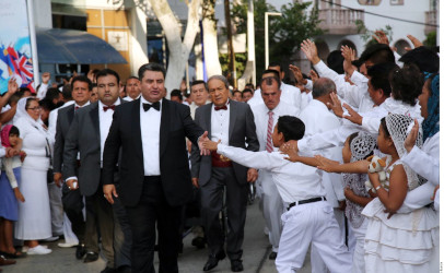 Indignaci&oacute;n en La Luz del Mundo y en parte de la poblaci&oacute;n; pero por diferentes razones