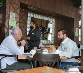 Agradecer a Dios que nos dio como gobernador al Dr. Navarro