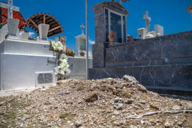Congreso solicita mayor vigilancia en panteones para evitar fraude en venta de lotes
