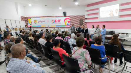 Fortalecen Casas de la Mujer