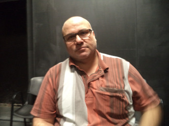 Autorizado ejemplo de director de escena