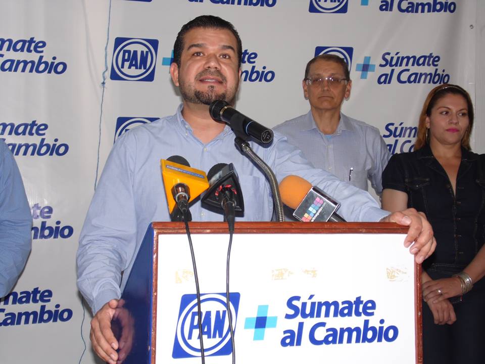 El cheque en blanco de los Galván Ponce